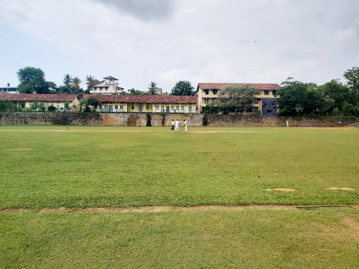 Piliyandala Central College Swimming Pool